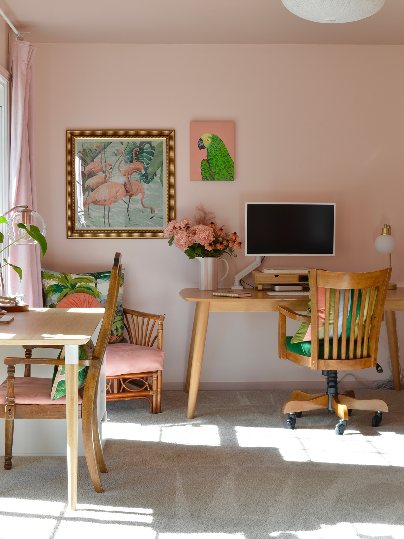 How to add colours to your home if you can’t figure out where to begin